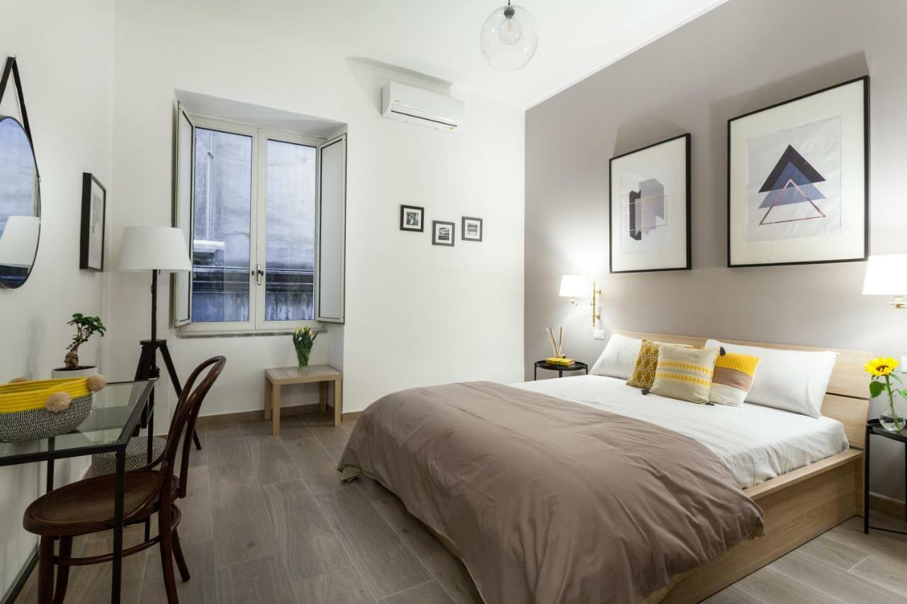 Manuela Apartments Centro Storico Nápoles Exterior foto